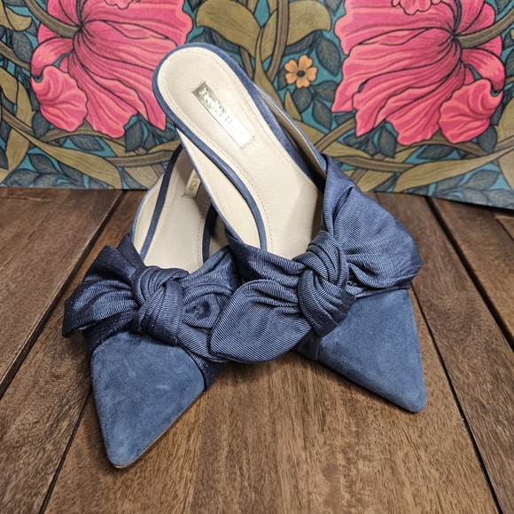 Louise et Cie Shoes - Louise et Cie Navy Suede Kitten Heels Bow Detail